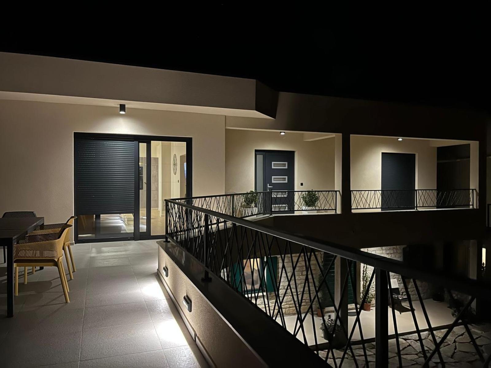 Apartment Mate Pridraga Exterior foto